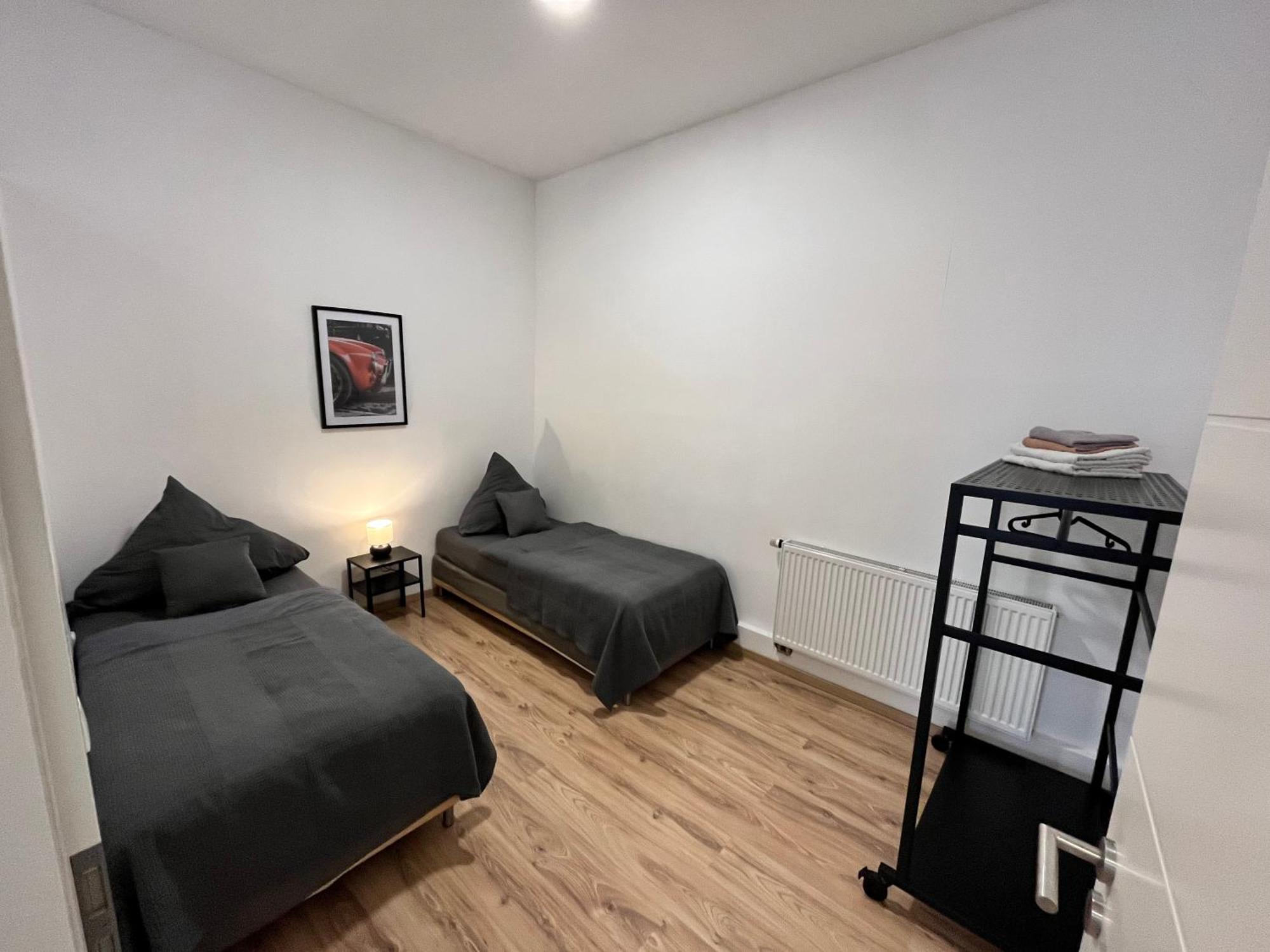 Apartment Central 10B 40Qm Wi-Fi Free Parking Calm Back House Dortmund Exterior photo